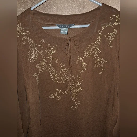 KORET WOMAN  BROWN SHEER with Goldtone Embroidery accents Sz 1X Woman - Picture 4 of 11